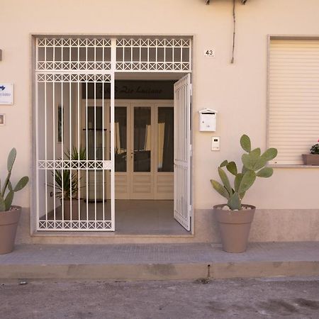 B&B Zio Luciano Avola Buitenkant foto