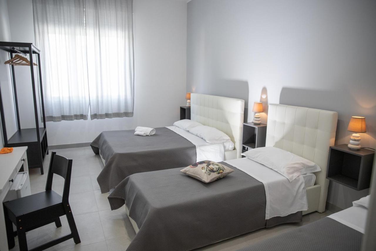 B&B Zio Luciano Avola Buitenkant foto