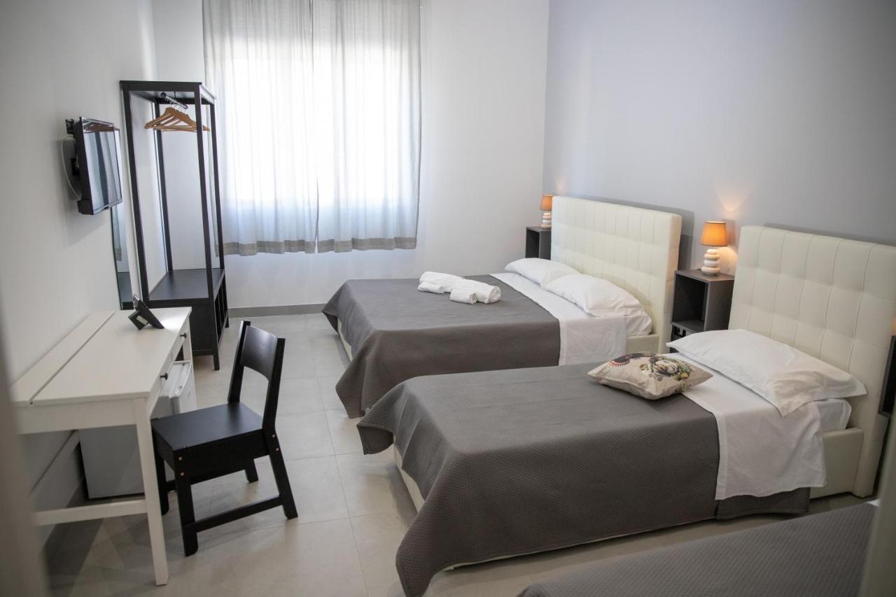 B&B Zio Luciano Avola Buitenkant foto