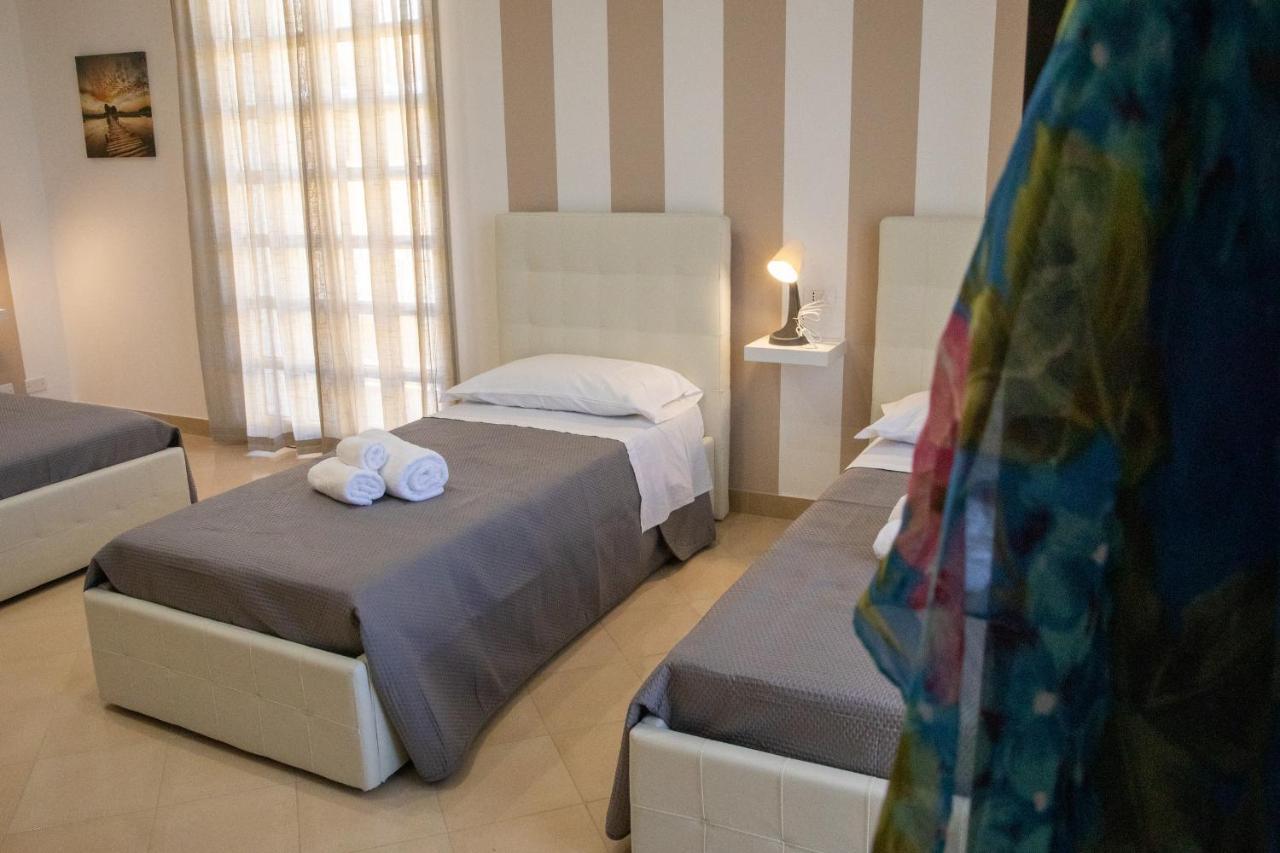 B&B Zio Luciano Avola Buitenkant foto